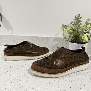 Softwaves Chrome Free Lining Leopard Print Comfort Shoe 7.5 VW